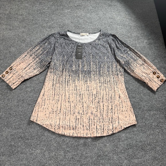 Fantaslook Tops - Fantaslook Women's 3/4 Sleeve Tunic Blouse Gray Pink Abstract Damask Print NWT-M